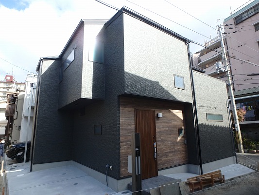 クローバータウン寝屋川市萱島信和町